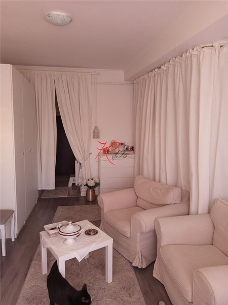 Pod Constanta, vanzare studio, bloc 2012.