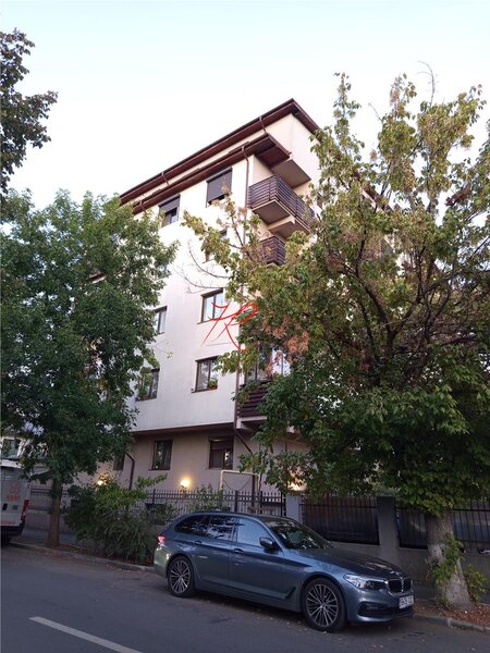 Pod Constanta, vanzare studio, bloc 2012.